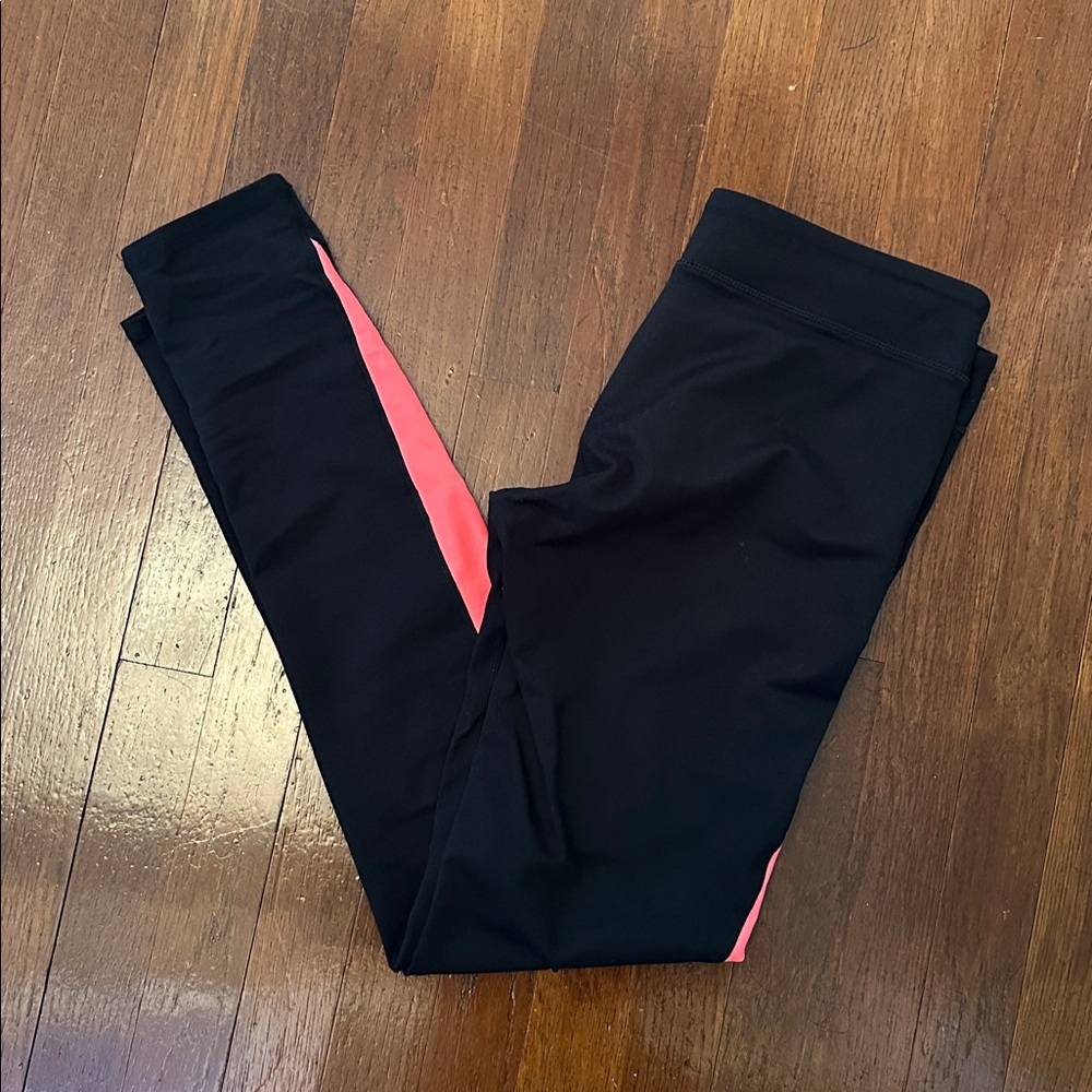 ⭐️ 3/$15 Women’s Fabletics Black Hot Pink Leggings Size Medium